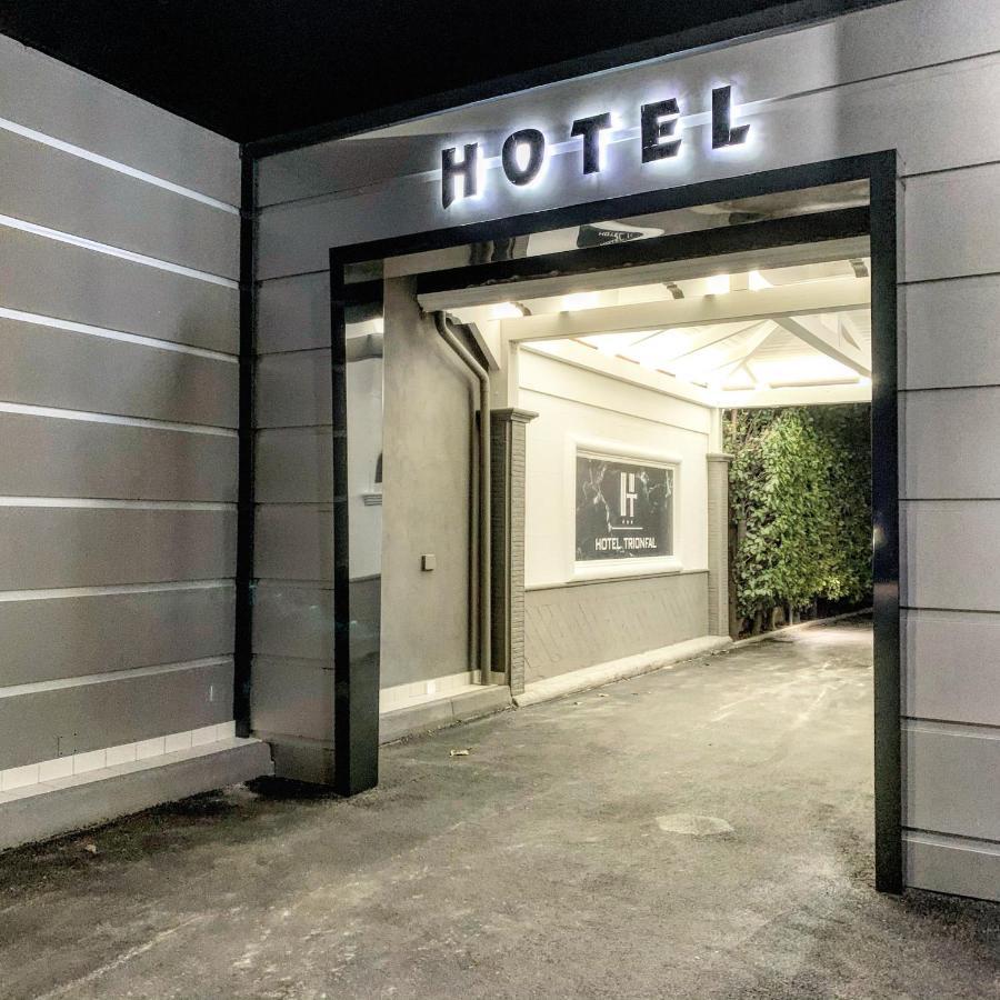 Hotel Trionfal Qualiano Esterno foto