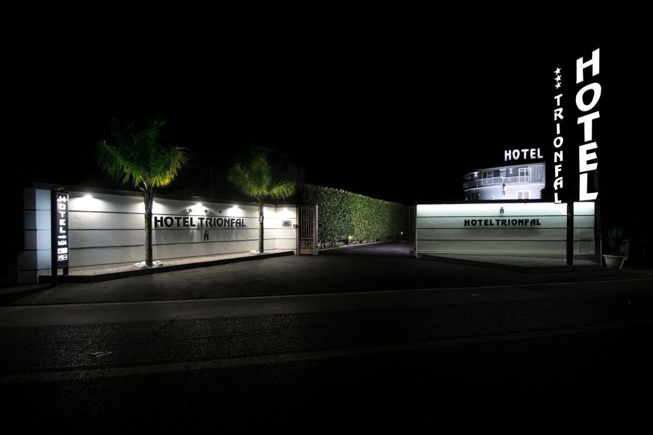 Hotel Trionfal Qualiano Esterno foto