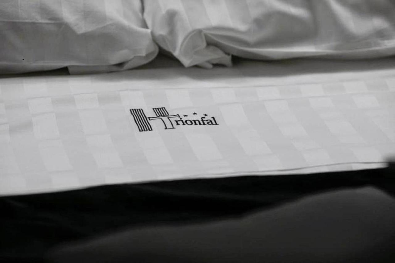 Hotel Trionfal Qualiano Esterno foto
